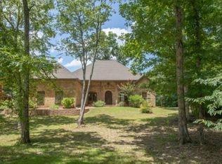 300 Whitney Cv, Brandon, MS 39042