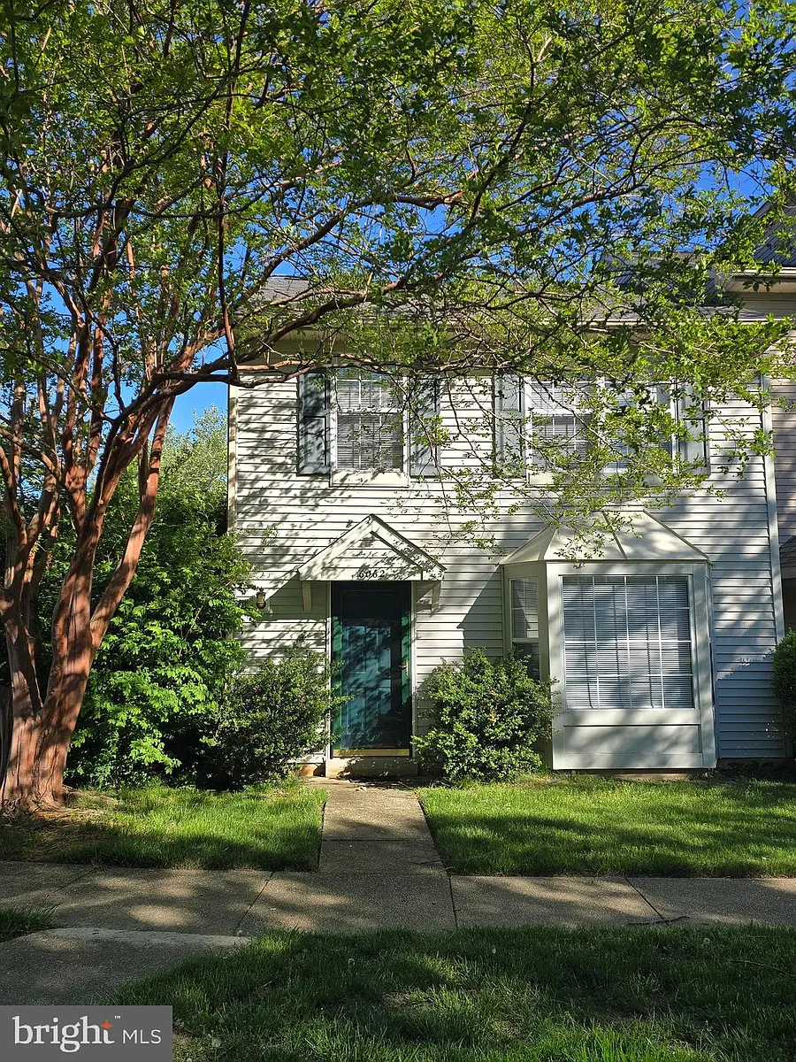 Building Photo - 6062 Red Squirrel Pl