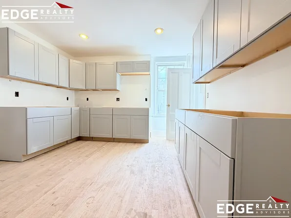 22-24 Everett Sq #1, Allston, MA 02134