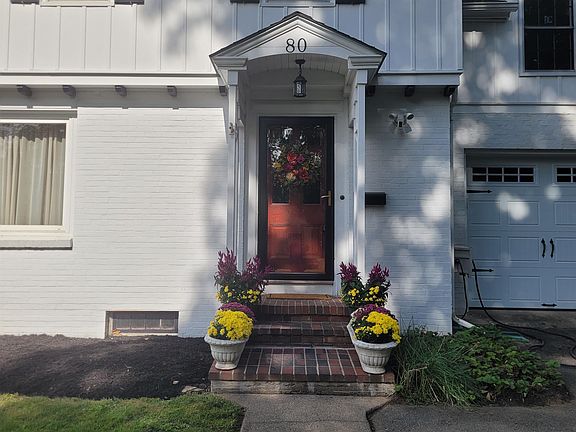 3rd image of 80 Underclyffe Road