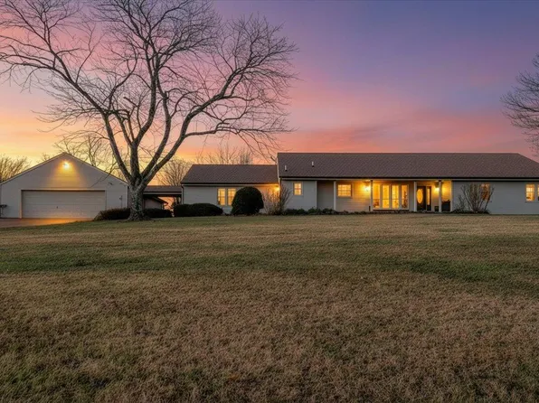 112 Donegal Ln, Bedford, VA 24523