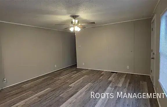 4th image of 2088 E Empire Ave #163