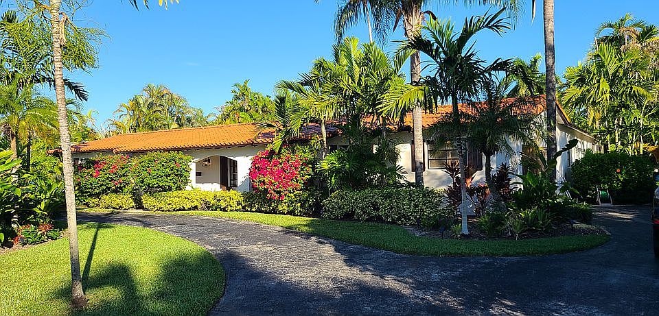 1st image of 7855 SW 146th St