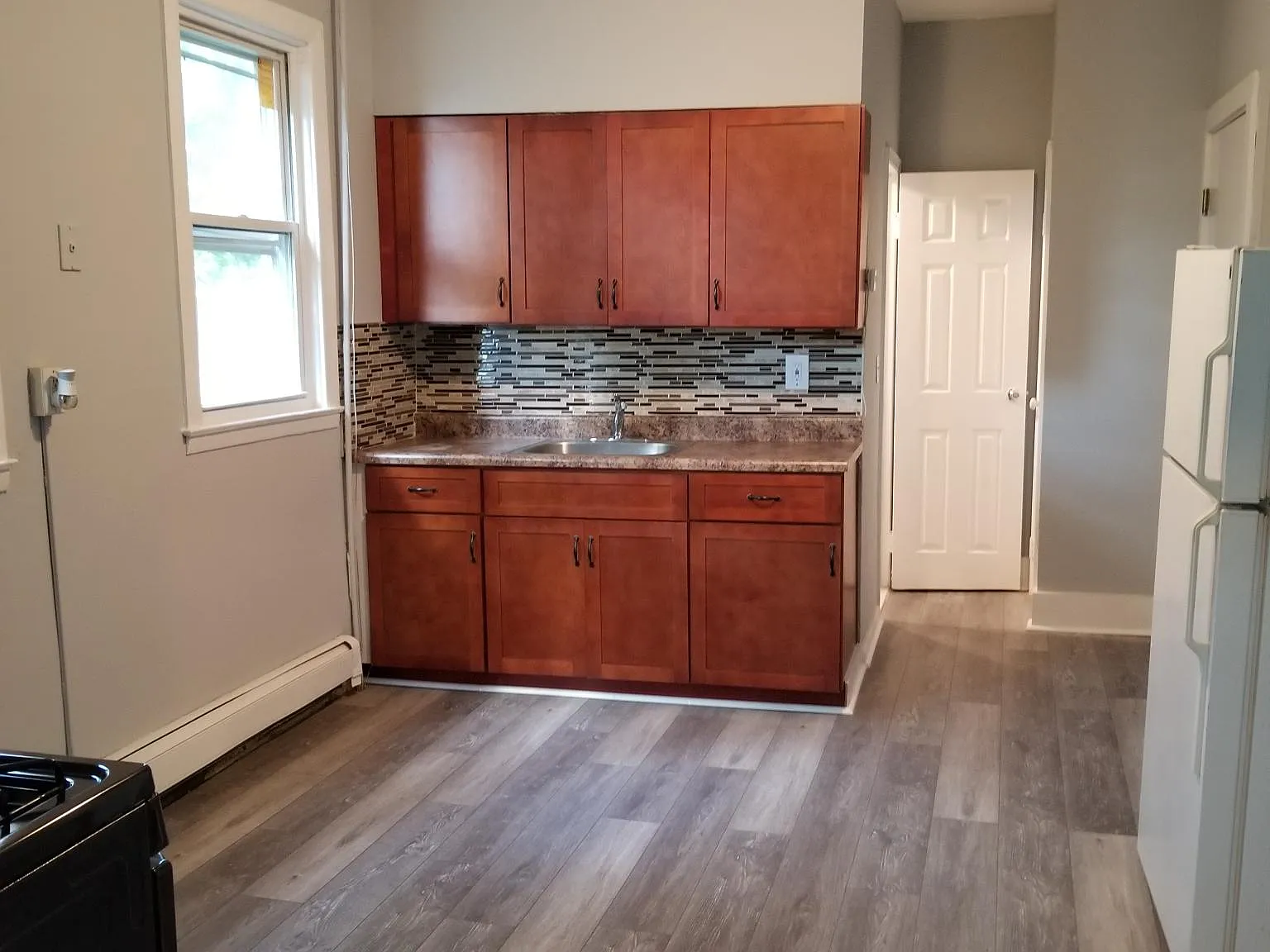 2 bed, $1,550 — Photo 2