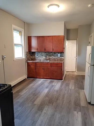 94 N 3rd St #3 Photo 1