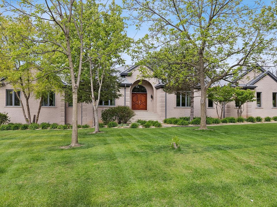 1st image of 13175 Da Vinci St