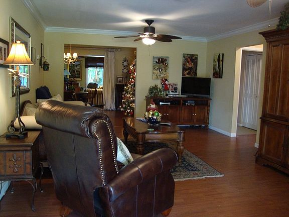 Laminate Flooring