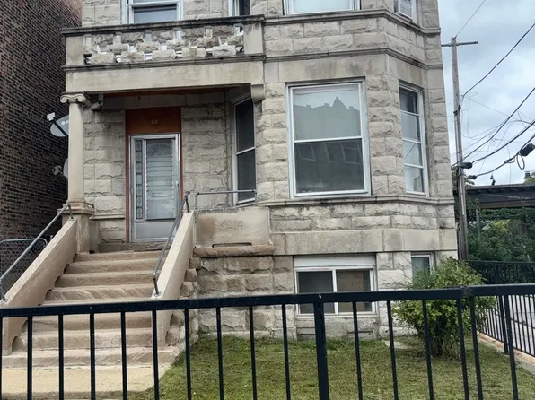 4014 W 21st St, Chicago, IL 60623