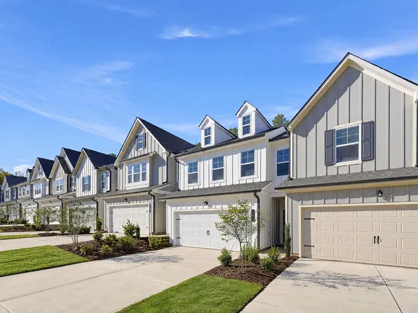 183 Milledge Commons Dr, Milledgeville, GA 31061