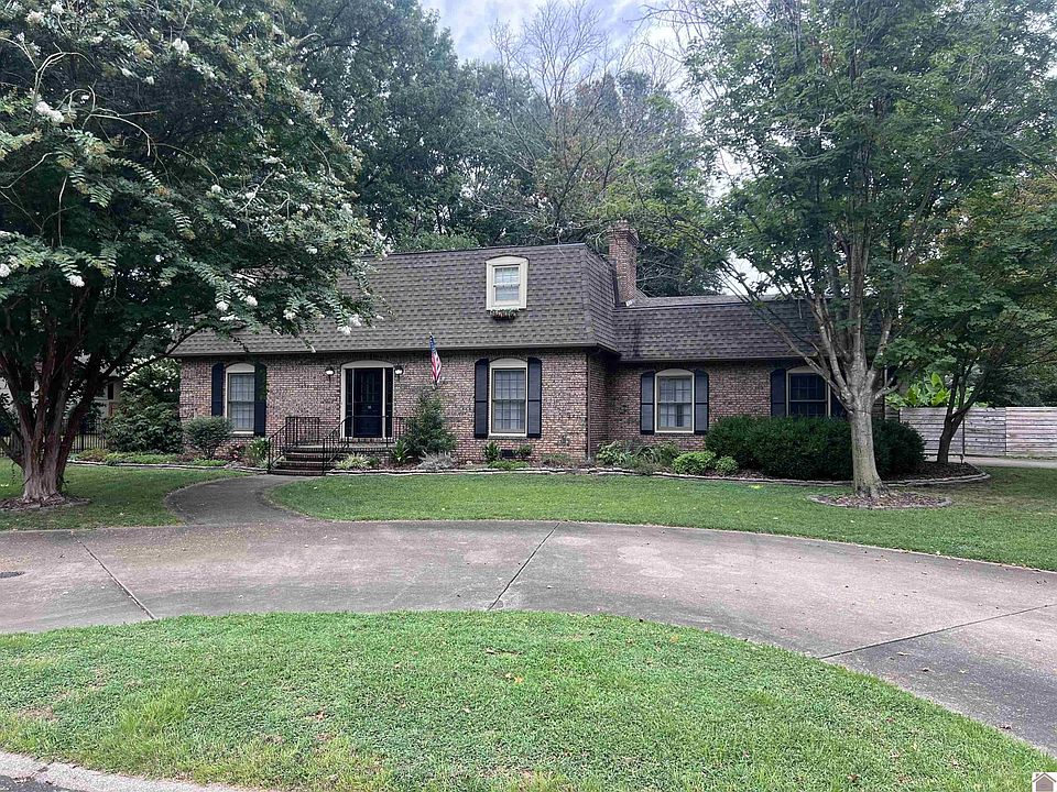 1st image of 1554 Oxford Dr