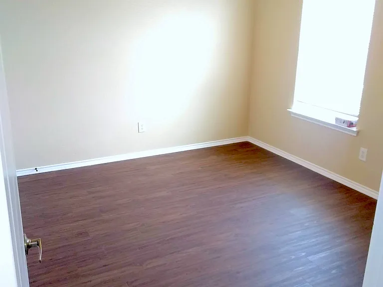 6316 Ken Caryl Dr — Photo 2