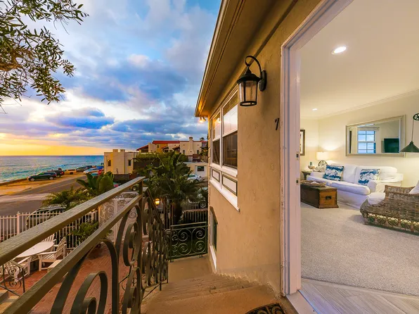 215 Bonair St Unit 7, La Jolla, CA 92037