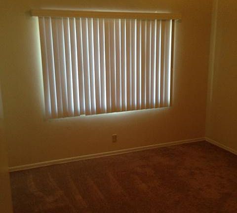 5th image of 4535 N Bellflower Blvd