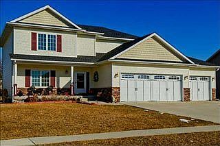 1st image of 1485 SE Traden Dr