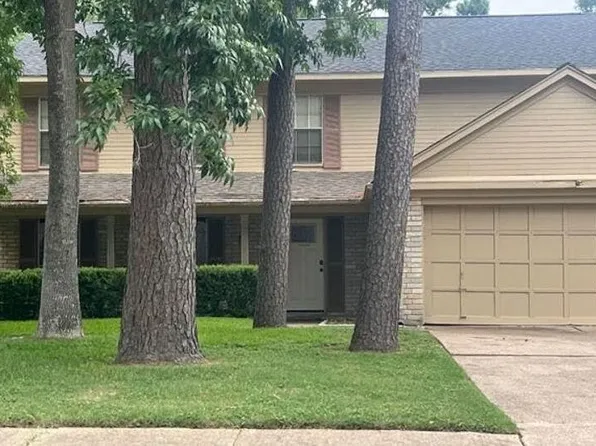 11214 Golden Ray Dr, Cypress, TX 77429