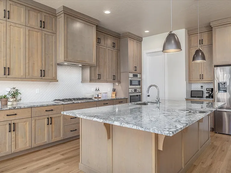 5562 S Zaivcla Ave — Photo 37