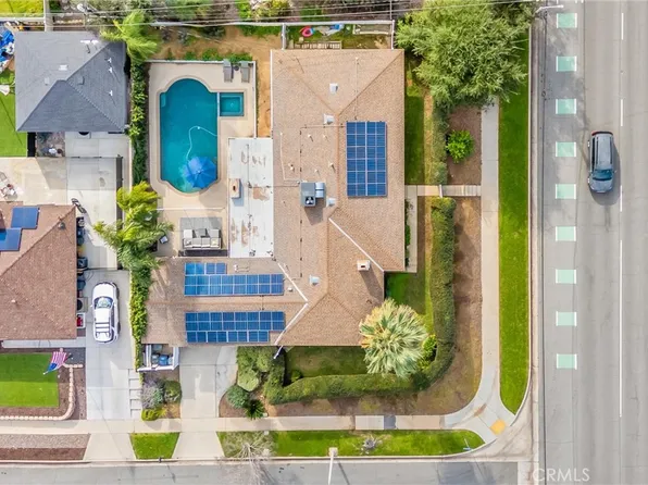 1235 W Cypress Ave, Redlands, CA 92373