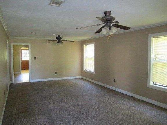 2nd image of 6210 Mire St