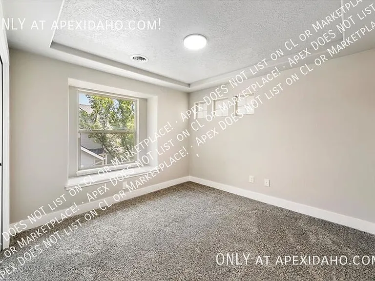 1828 W Divide Creek St — Photo 55