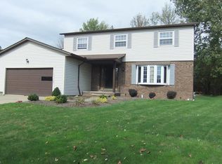 16647 Doe Cir, Strongsville, OH 44136
