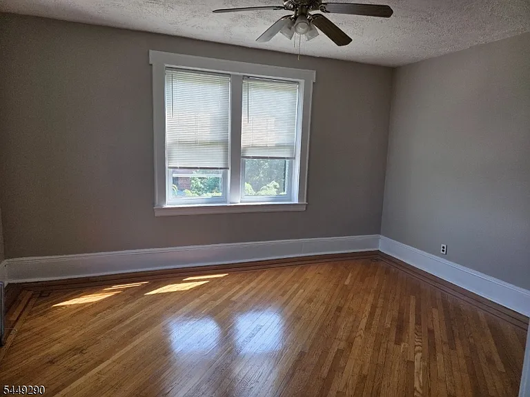 22 Seymour St #6 — Photo 17