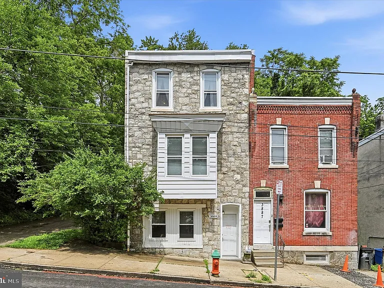 3889 Manayunk Ave #LOWER — Photo 1