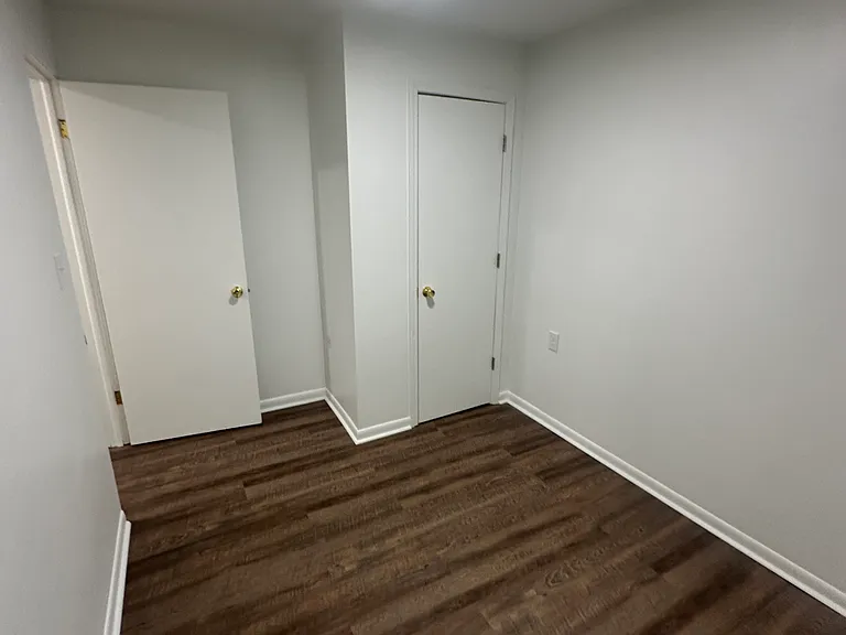 726 Rodney St — Photo 14