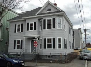160 Walnut St, Lawrence, MA 01841