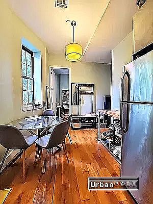 2nd image of 861 Greene Ave #2A