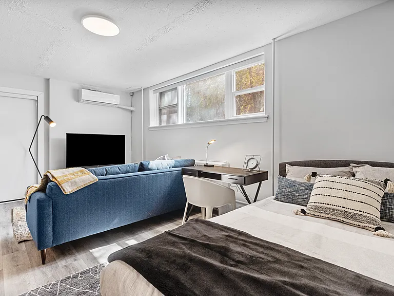280 Laurier Ave E #52 — Photo 38