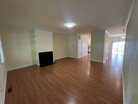 2nd image of 540 Cleveland Ave #A