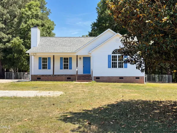 127 Carrie Dr, Clayton, NC 27527