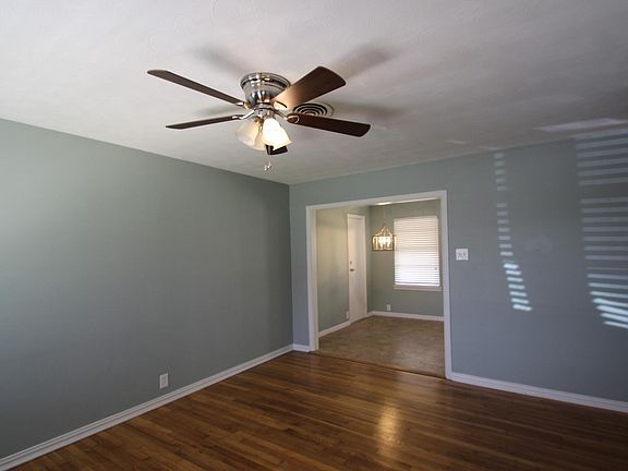 5th image of 1921 Deborah Dr