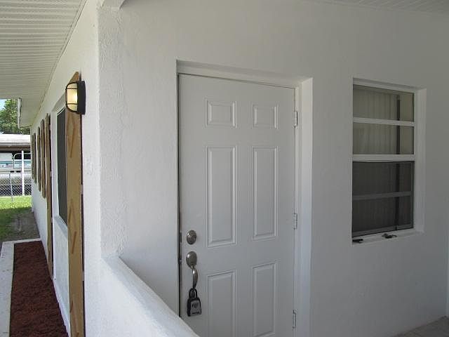 1st image of 150 SE Solaz Ave