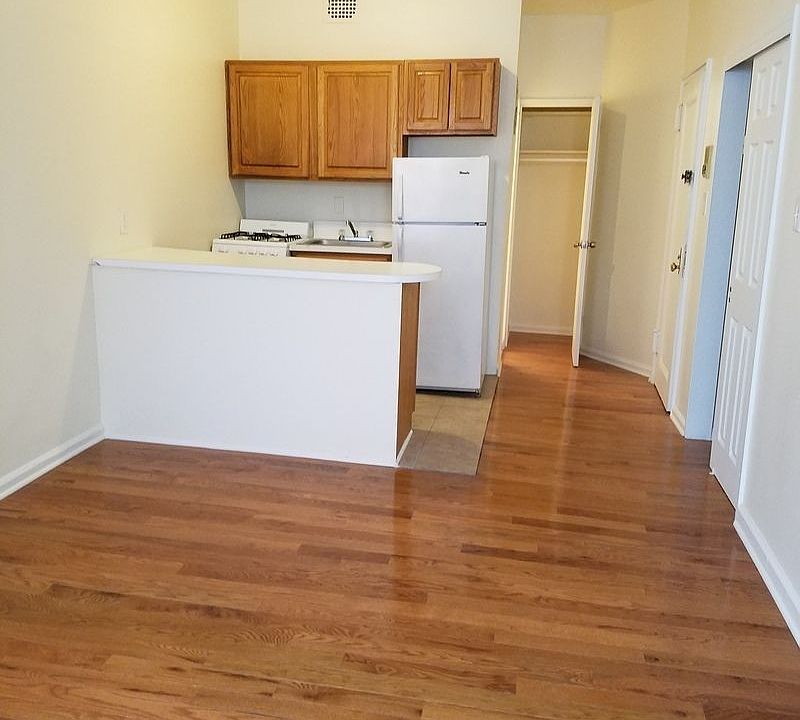 2nd image of 1411 York Ave APT 4b