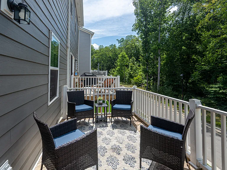 408 Serenity Cir — Photo 11