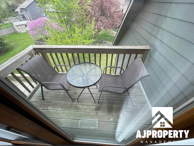 3105 S Dawley Cir — Photo 26