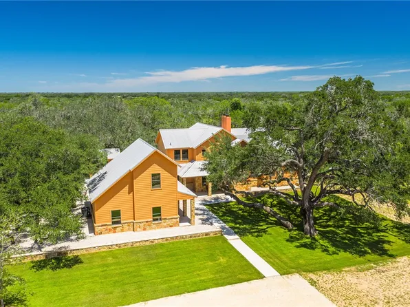 3355 Jim Brite Rd, Pleasanton, TX 78064