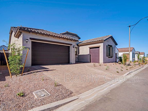 4th image of 20624 W San Miguel Ave