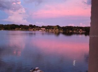 524 Orange Dr APT 21, Altamonte Springs, FL 32701