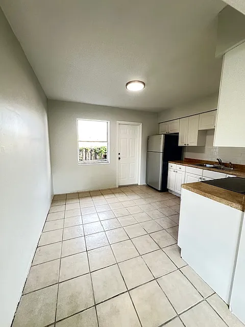 Enter Eat-in Kitchen from Living Room