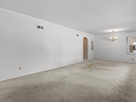 3rd image of 434 E Ogden STREET