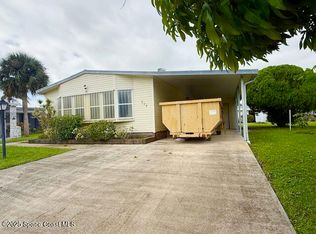 207 Pompano Ct, Barefoot Bay, FL 32976