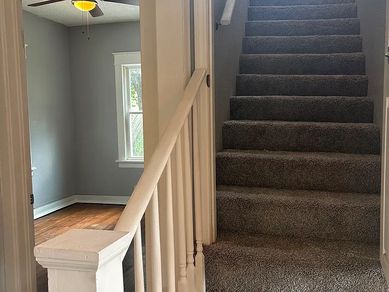 3823 Highland Ave — Photo 10