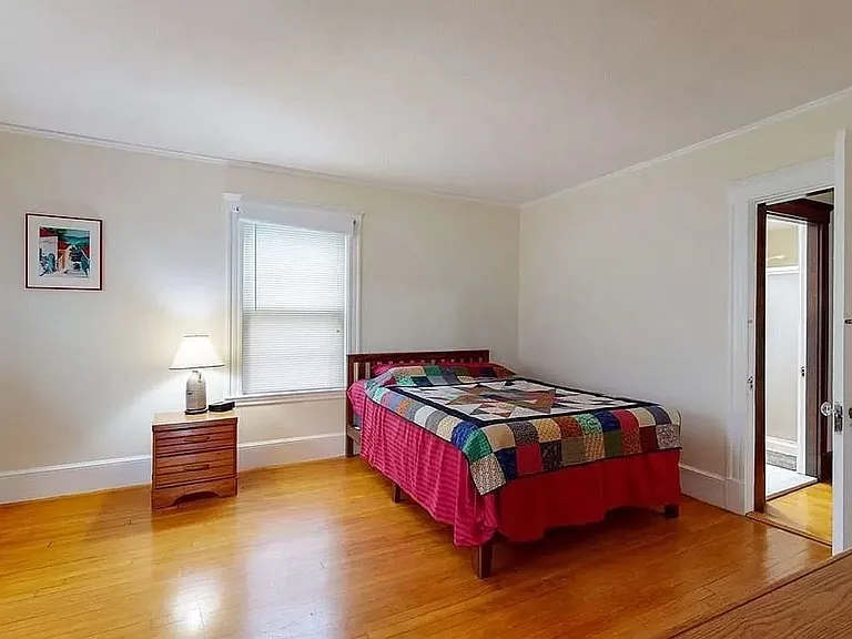18 Tewksbury St #2 — Photo 8