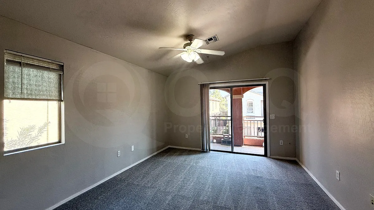 2 bed, 2.5 bath, 1086 sqft, $1,625 — Photo 4