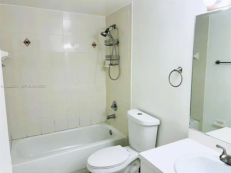 7796 SW 102nd Ln #7796 — Photo 13