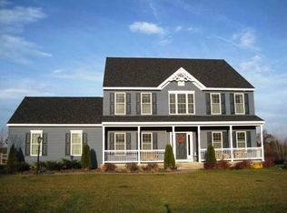 7 Robin Hill Rd, Mechanicville, NY 12118