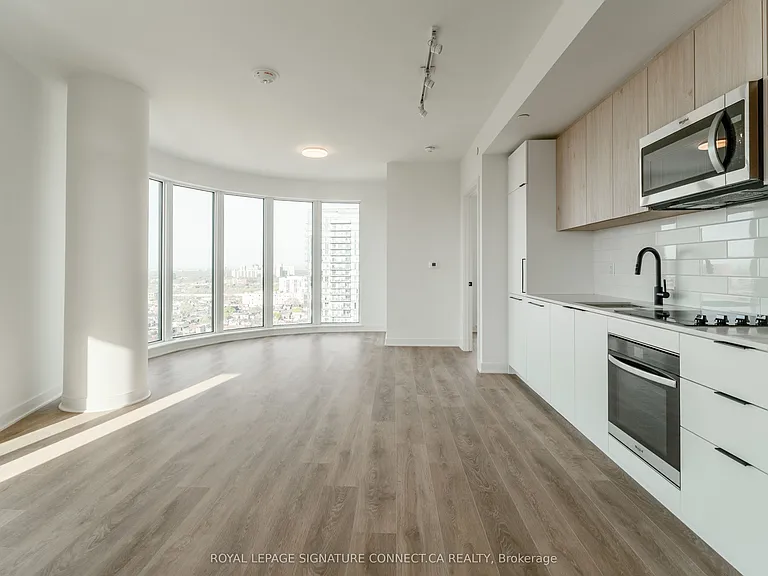 1185 Dupont St #1610 — Photo 2