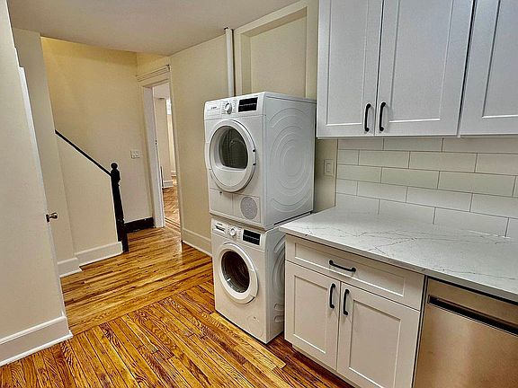 2nd image of 203 W 14th St APT 5R